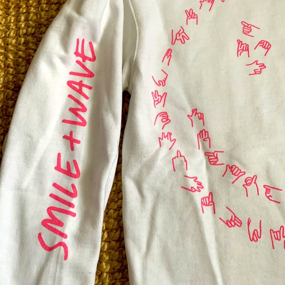 Smile & Wave Hooded Sweatshirt - Picture 3 of 9